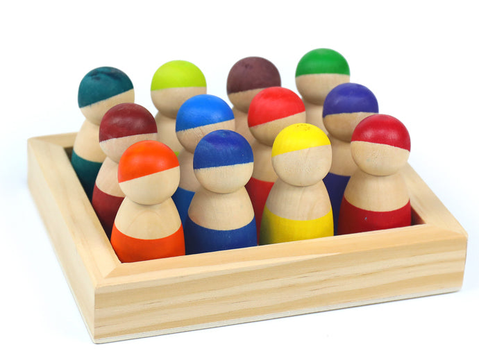 XBN225-17 Rainbow Figure on a Tray